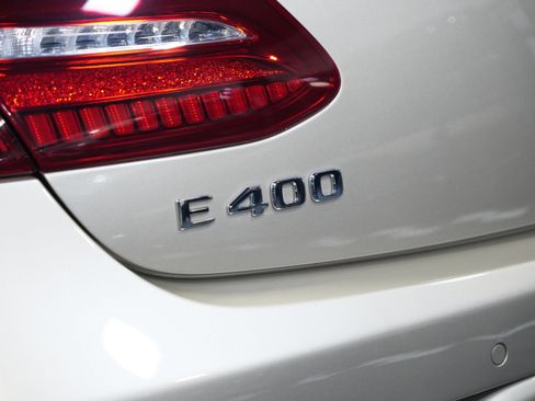 Used 2018 Mercedes-Benz E 400 Coupe image 19