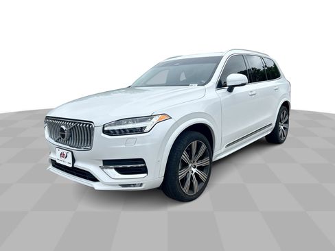 Used 2023 Volvo XC90 B6 Ultimate w/ Lounge Package AWD/4WD image 5