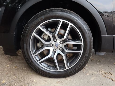 Used 2017 Ford Explorer Sport AWD/4WD image 43