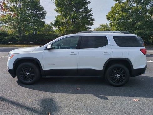 Used 2018 GMC Acadia SLT image 7