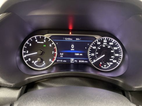 Used 2024 Nissan Sentra SV FWD image 29