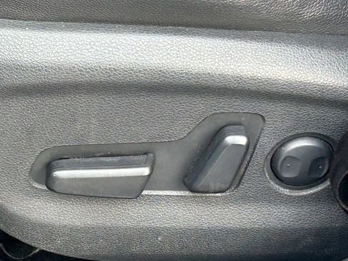 Used 2016 Hyundai Tucson Limited image 28