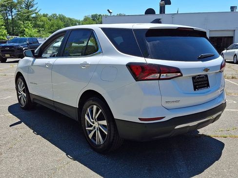 Certified 2024 Chevrolet Equinox LT AWD/4WD image 4