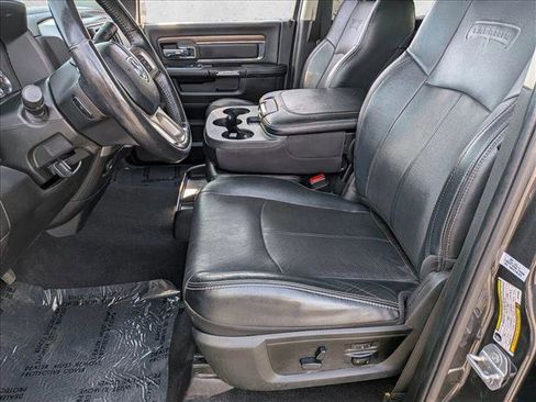 Used 2018 RAM 2500 Laramie w/ Convenience Group image 14