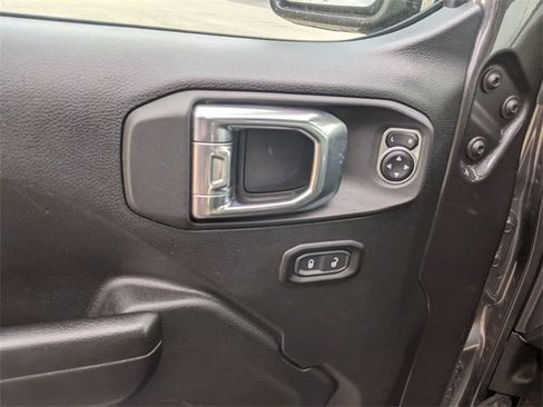 Used 2021 Jeep Wrangler Unlimited Rubicon w/ LED Lighting Group image 13