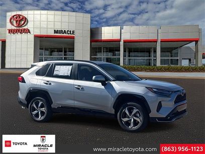 New 2025 Toyota RAV4 SE