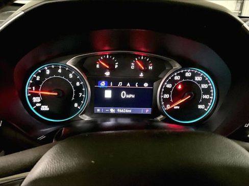 Used 2020 Chevrolet Equinox Premier image 22