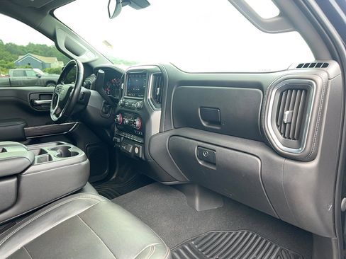 Used 2020 Chevrolet Silverado 1500 LTZ AWD/4WD image 22