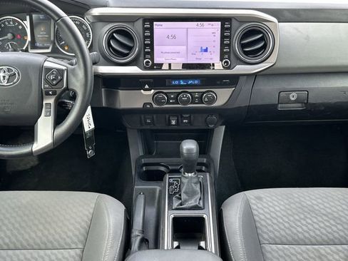 Used 2022 Toyota Tacoma SR5 image 15