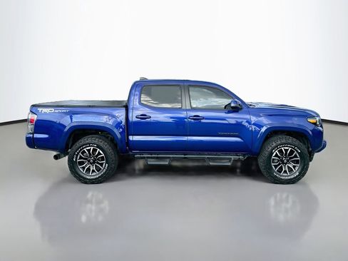 Used 2022 Toyota Tacoma TRD Sport w/ TRD Premium Sport Package RWD image 8