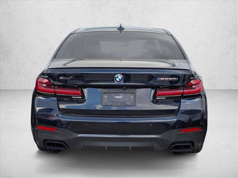 Used 2023 BMW M550i xDrive w/ Executive Package image 5