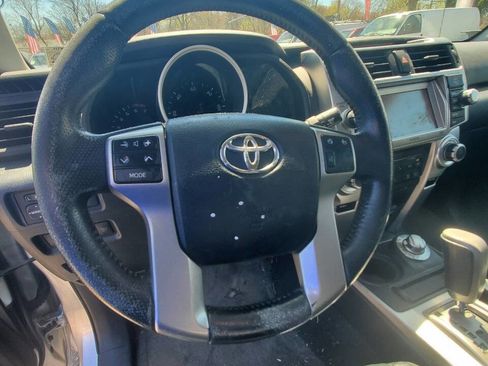 Used 2011 Toyota 4Runner Limited image 15