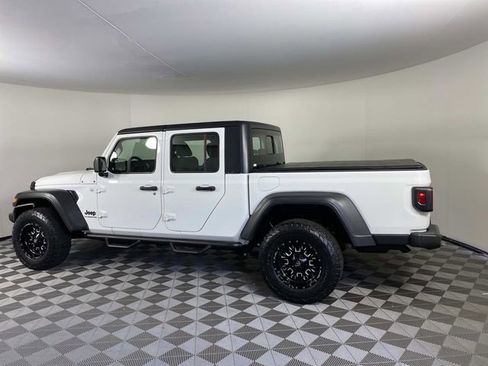 Used 2021 Jeep Gladiator Sport w/ Trailer Tow Package AWD/4WD image 5