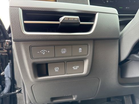 Used 2025 Hyundai Sonata Limited image 19