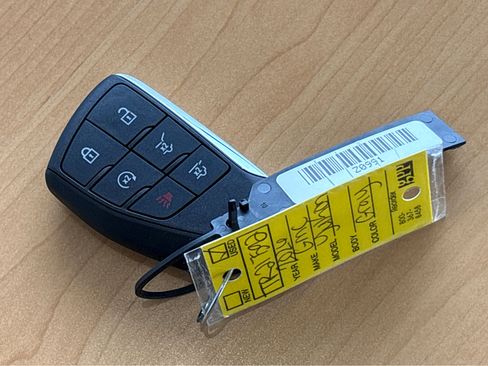 Used 2026 GMC Yukon Elevation w/ Elevation Premium Package image 24