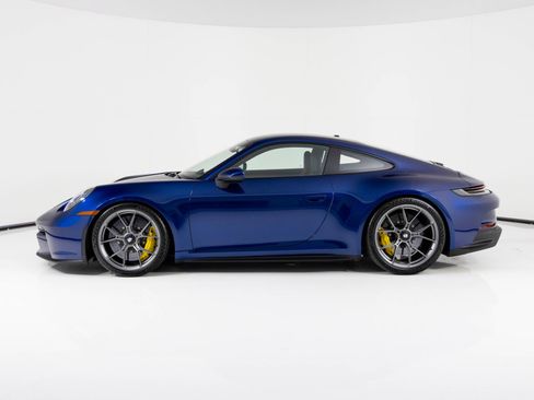 Used 2022 Porsche 911 GT3 image 6