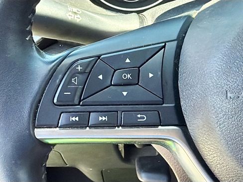 Used 2020 Nissan Sentra SV FWD image 45