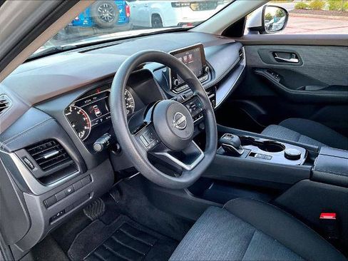 Certified 2023 Nissan Rogue SV AWD/4WD image 8
