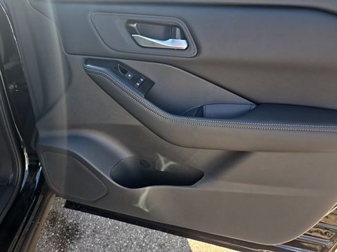 New 2026 Nissan Rogue SV w/ Cold Weather Package image 29