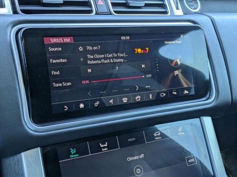Used 2019 Land Rover Range Rover HSE AWD/4WD image 15