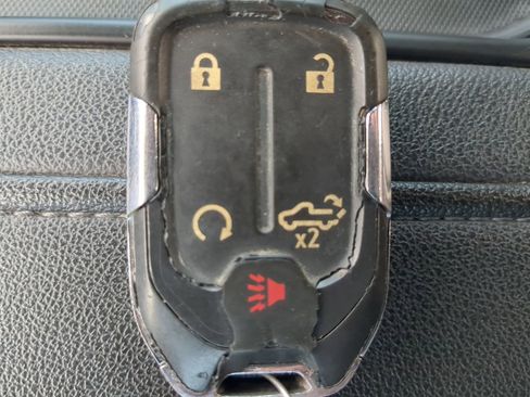 Used 2020 Chevrolet Silverado 1500 RST w/ All-Star Edition image 30