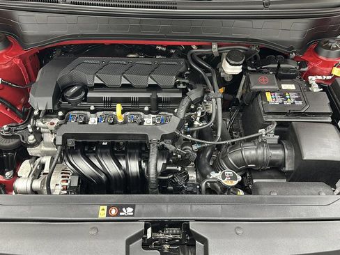 Used 2025 Hyundai Venue SEL FWD image 23