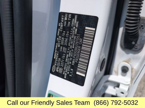 Used 2024 Hyundai Elantra Limited FWD image 27