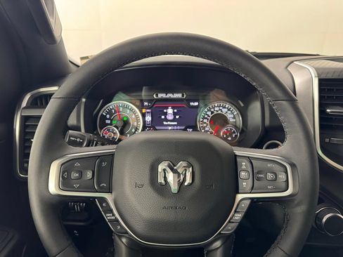 Used 2025 RAM 1500 Big Horn AWD/4WD image 13