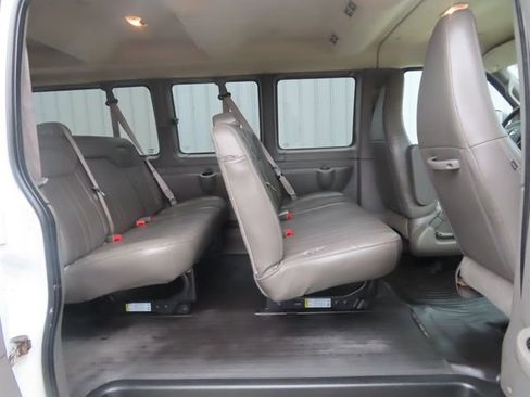 Used 2023 Chevrolet Express 3500 LS RWD image 24