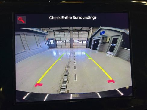 Used 2021 Jeep Grand Cherokee L Limited image 19