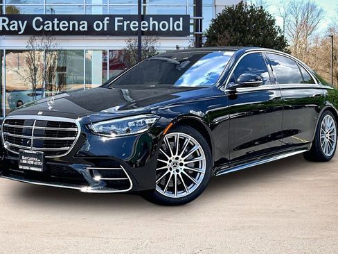 Used 2023 Mercedes-Benz S 580 4MATIC Sedan image 1