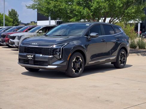 New 2026 Kia Sportage EX FWD image 2