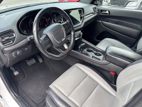 Used 2023 Dodge Durango GT image 40