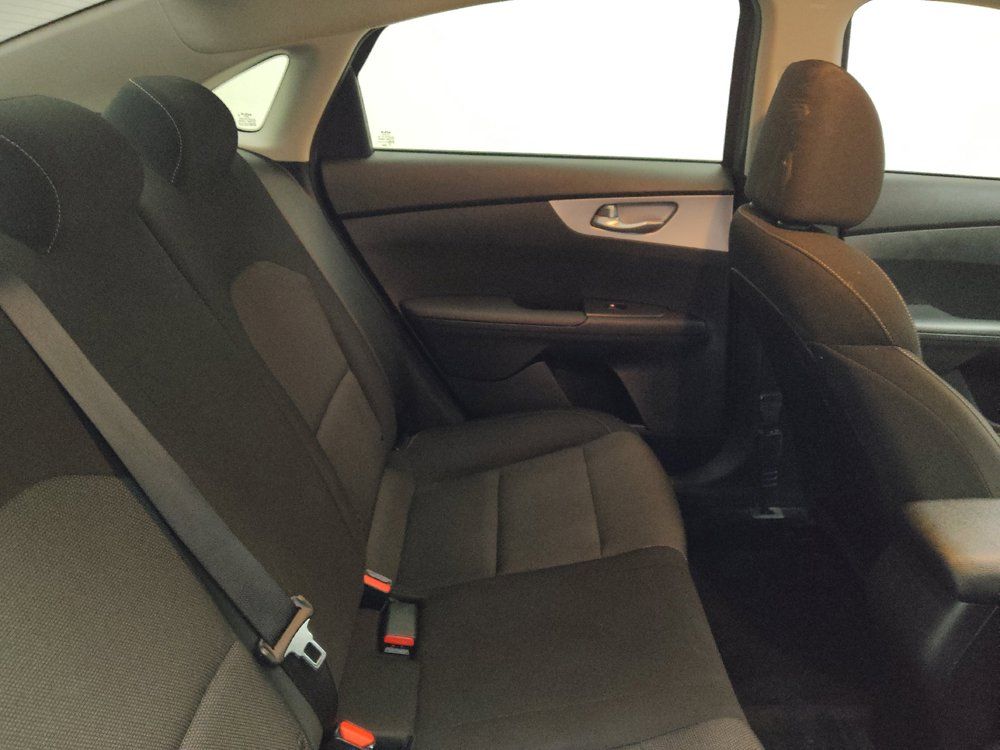 Used 2024 Kia Forte LXS w/ LXS Technology Package FWD image 19