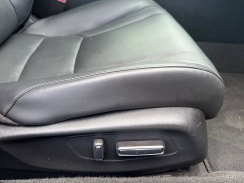 Used 2023 Honda Accord Touring image 21