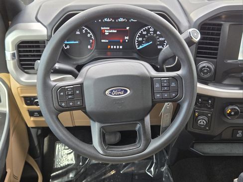 Used 2022 Ford F150 XLT w/ Trailer Tow Package AWD/4WD image 12