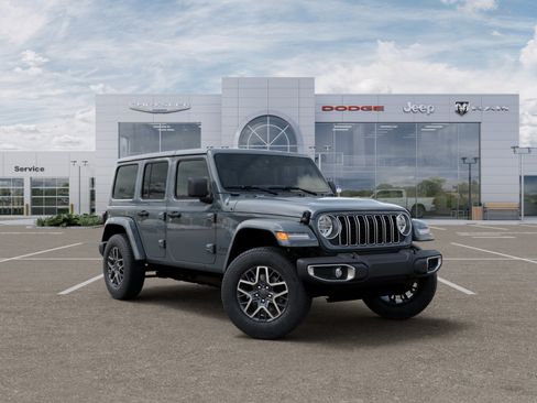 New 2026 Jeep Wrangler Unlimited Sahara w/ Safety Group AWD/4WD image 31