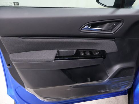 New 2025 Honda Prologue EX image 9