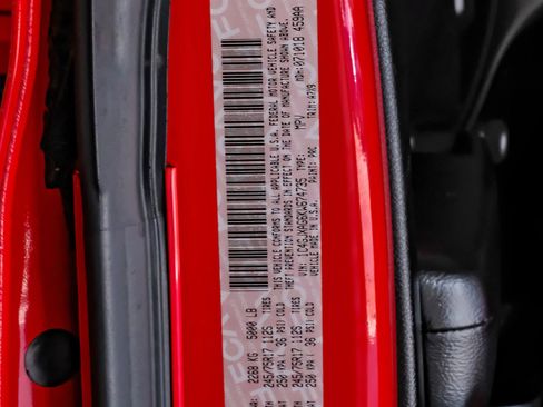 Used 2019 Jeep Wrangler Sport AWD/4WD image 46