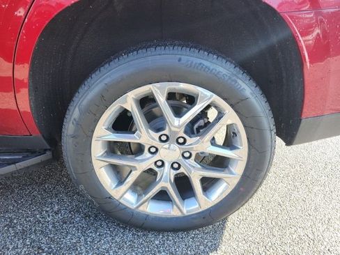 New 2026 GMC Yukon Elevation image 9