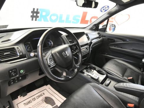 Used 2023 Honda Passport Elite image 12