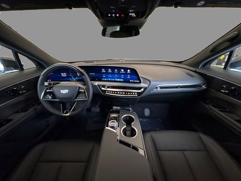 New 2026 Cadillac Lyriq Sport image 22