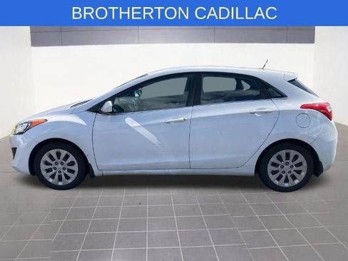Used 2016 Hyundai Elantra GT FWD image 7