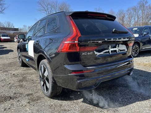 New 2025 Volvo XC60 T8 Plus w/ Protection Package Premier image 6