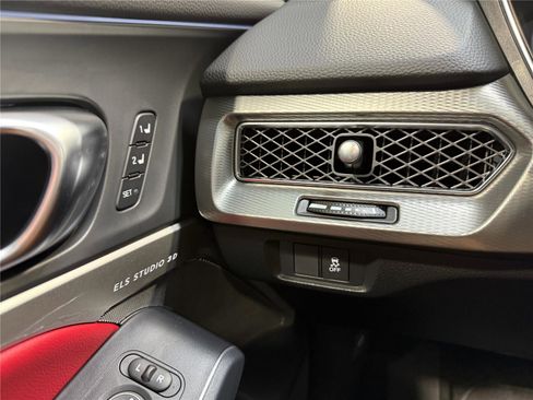 New 2026 Acura Integra A-Spec image 18