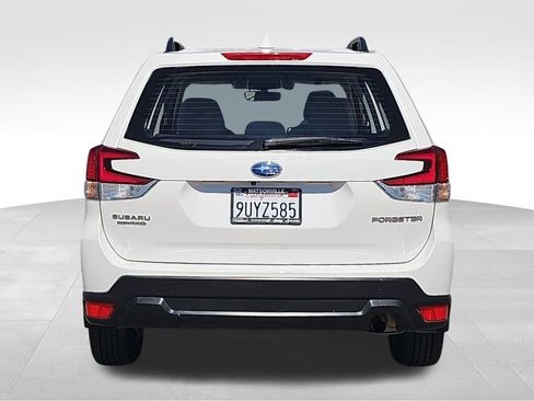 Used 2021 Subaru Forester AWD/4WD image 4