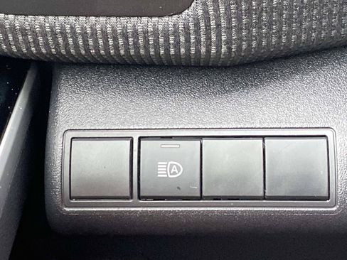 Used 2023 Toyota bZ4X AWD image 22