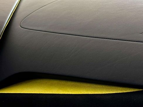 New 2027 McLaren 750S Spider RWD image 38