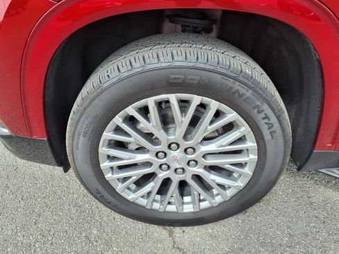 Used 2025 GMC Acadia Denali w/ LPO, Floor Liner Package FWD image 21