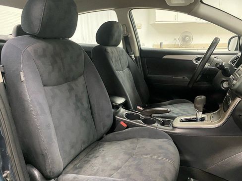 Used 2013 Nissan Sentra SV image 16